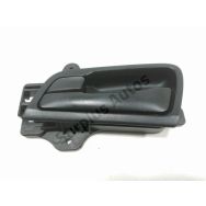 Poignee interieure porte avant gauche