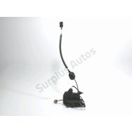 Serrure de porte avant droite