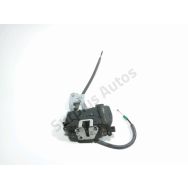 Serrure de porte avant droite