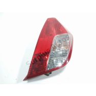 Feu arriere droit