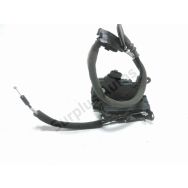 Serrure de porte avant droite