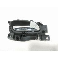 Poignee interieure porte arriere droite