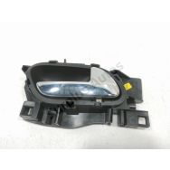 Poignee interieure porte avant droite