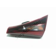 Feu arrière intérieur droit