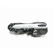 Poignee exterieure avant gauche