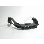 Support gauche de pare-choc arrière