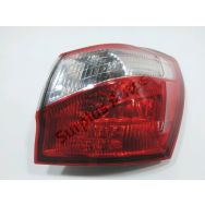 Feu arrière droit