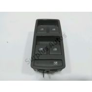 Commande leve-vitre avant gauche