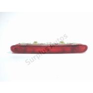 Feu stop supplementaire