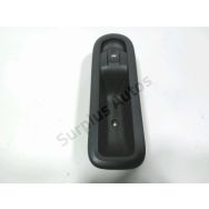 Commande leve-vitre avant droit