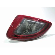 Feu arrière intérieur gauche