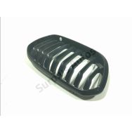 Grille de calandre droite