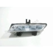 Feu diurne avant gauche