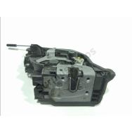 Serrure de porte avant droite