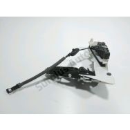 Serrure de porte avant gauche