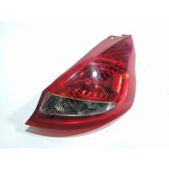 Feu arriere droit