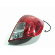 Feu arrière droit