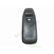 Commande leve-vitre avant droit