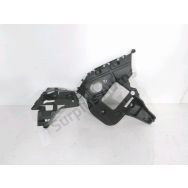 Support droit de pare-choc arrière